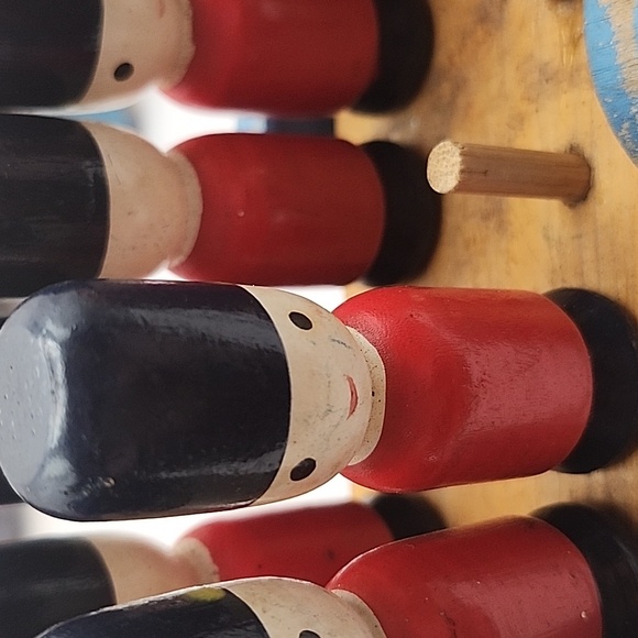 Vintage Pull along Wooden Toy Train & 30 Hand Painted Toy Soldiers - Picture 7 of 10